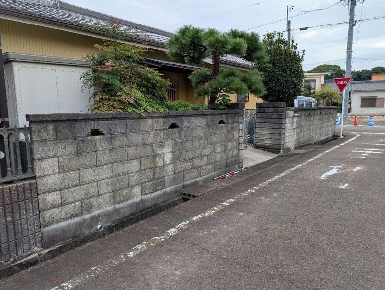 売地 ① 春日井市六軒屋町西一丁目